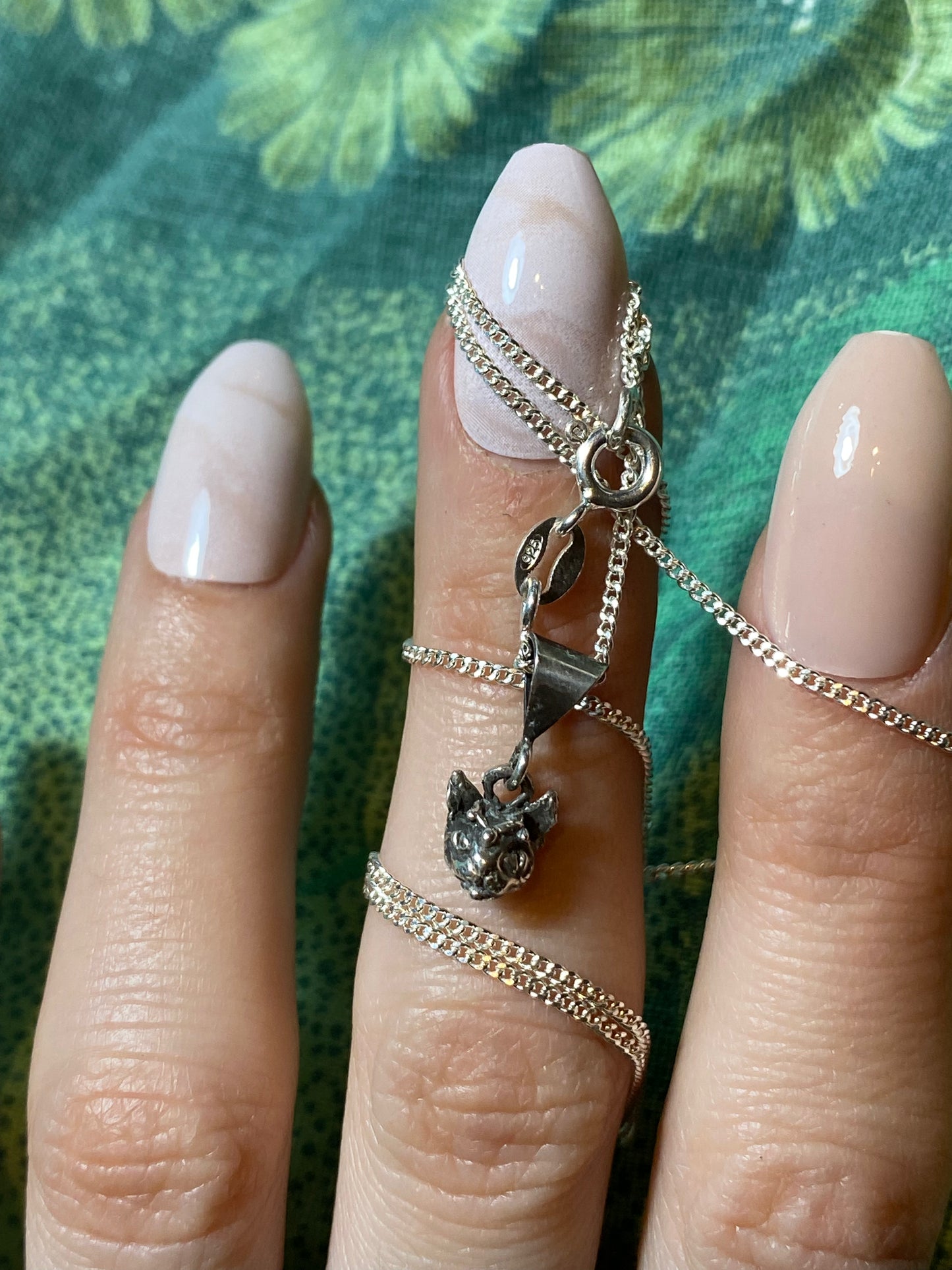 heart cat // tiny cat head charm