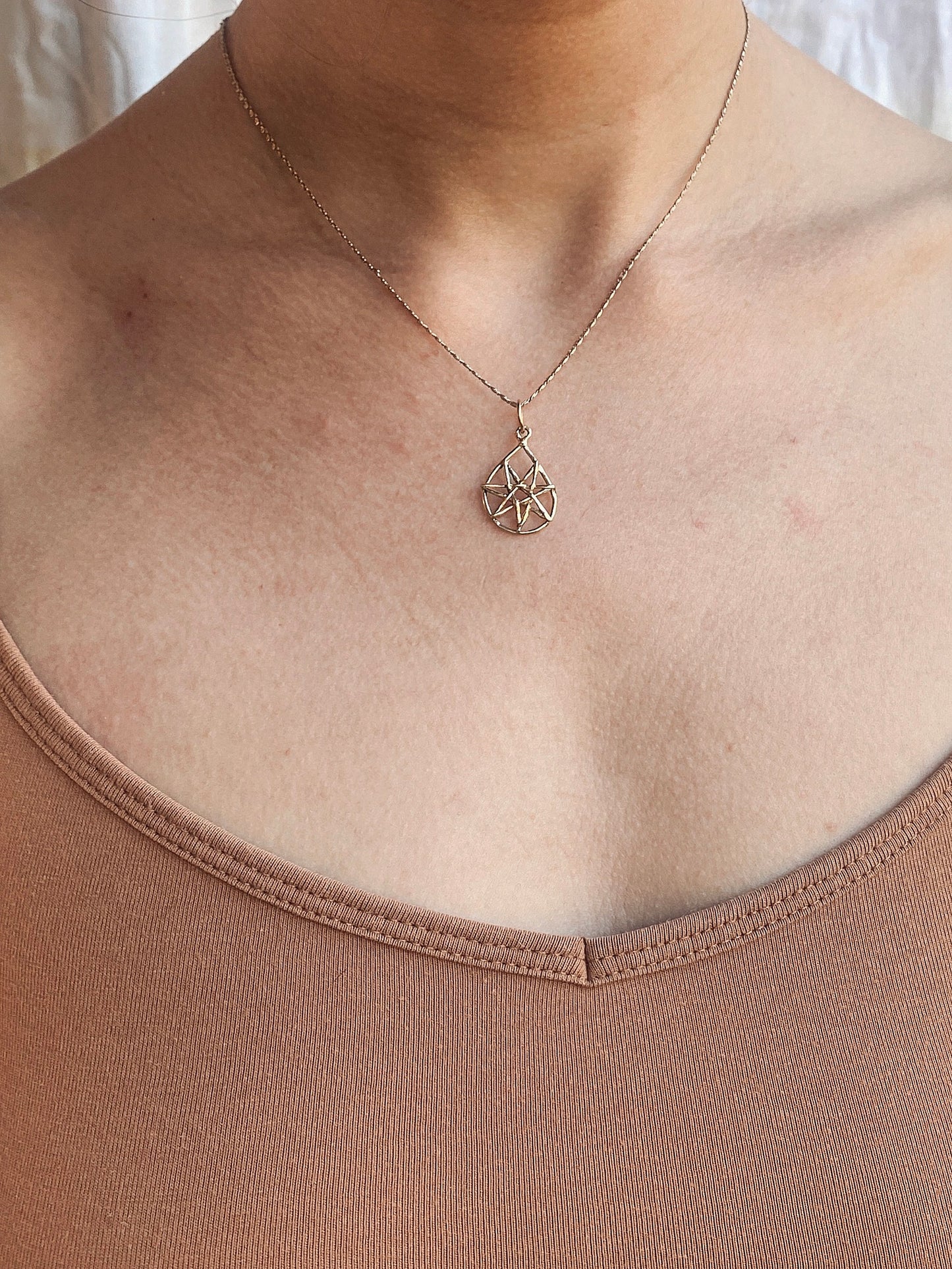 solid 14k gold faerie star // fog star