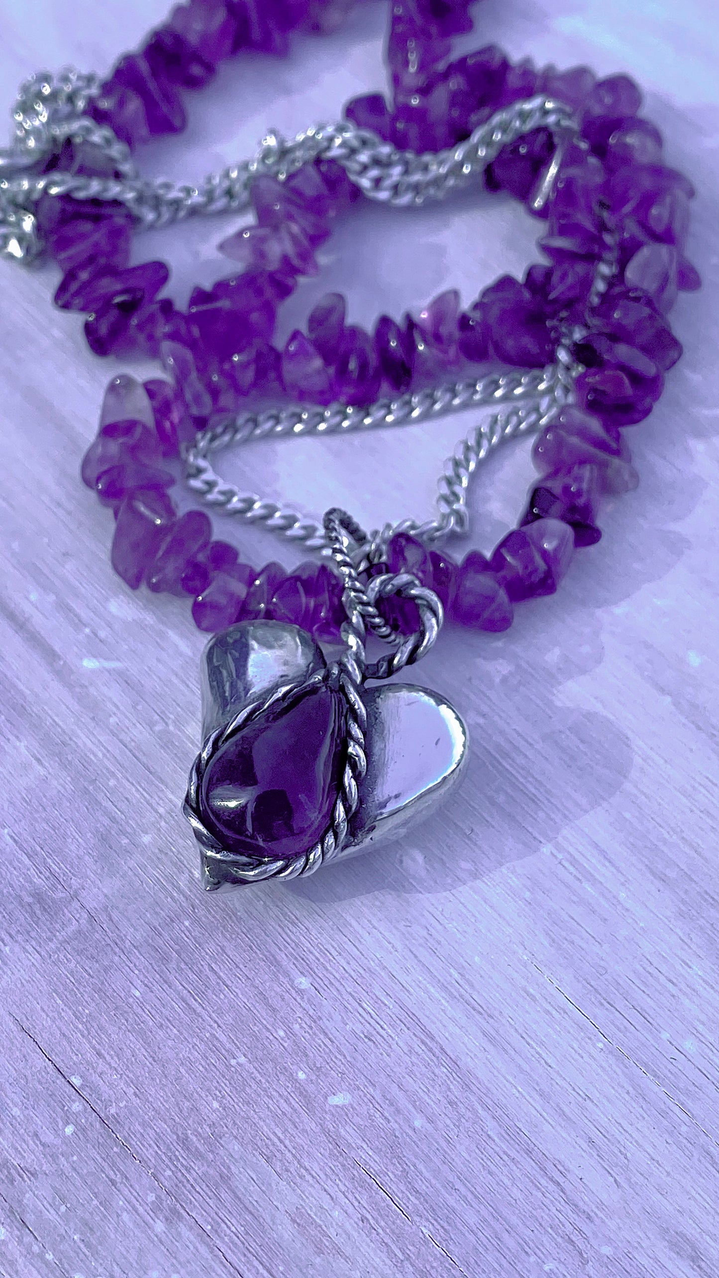 ꩜ volua ꩜ heavy amethyst heart
