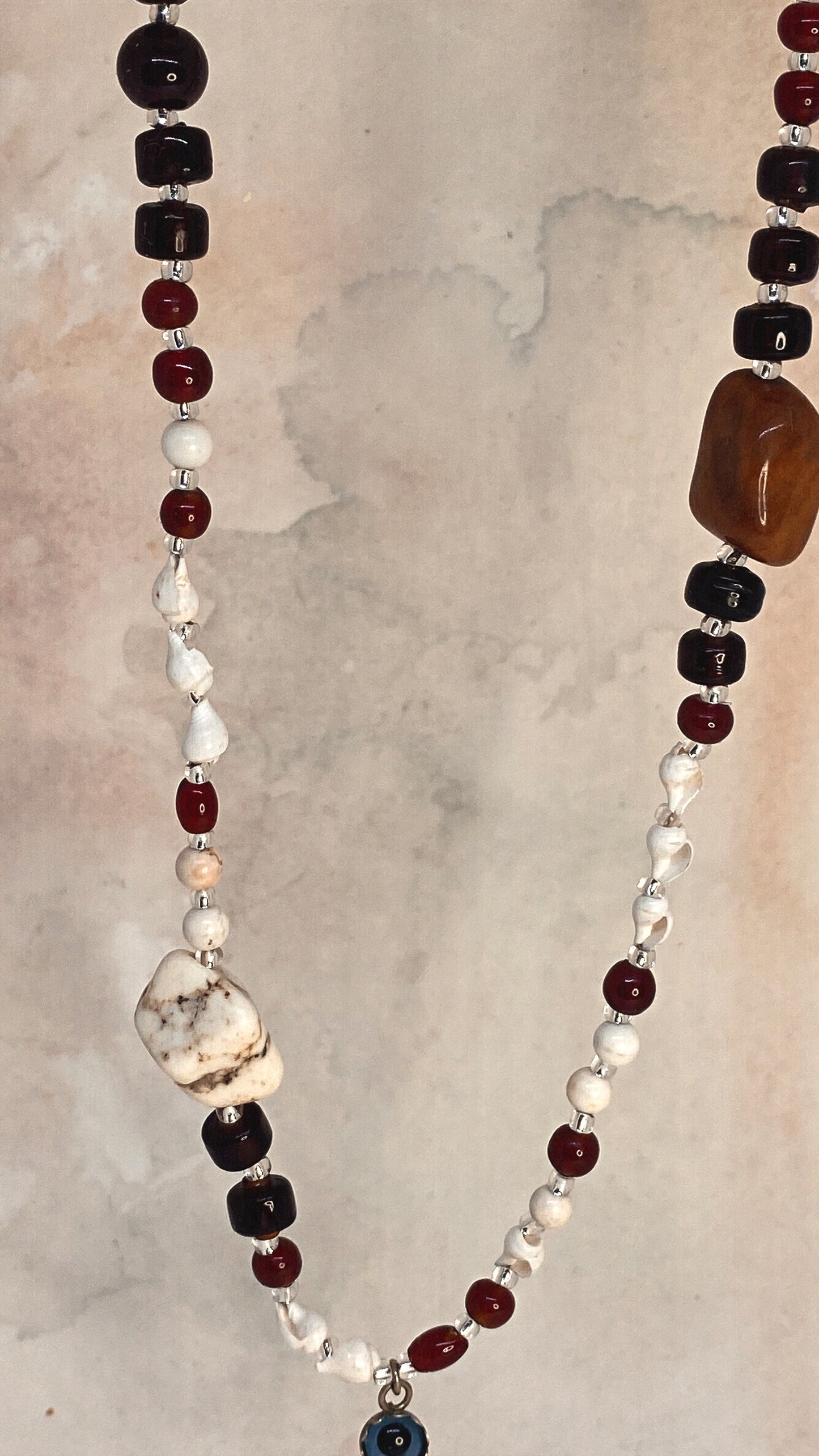 🧿 ward with agate, shell and howlite