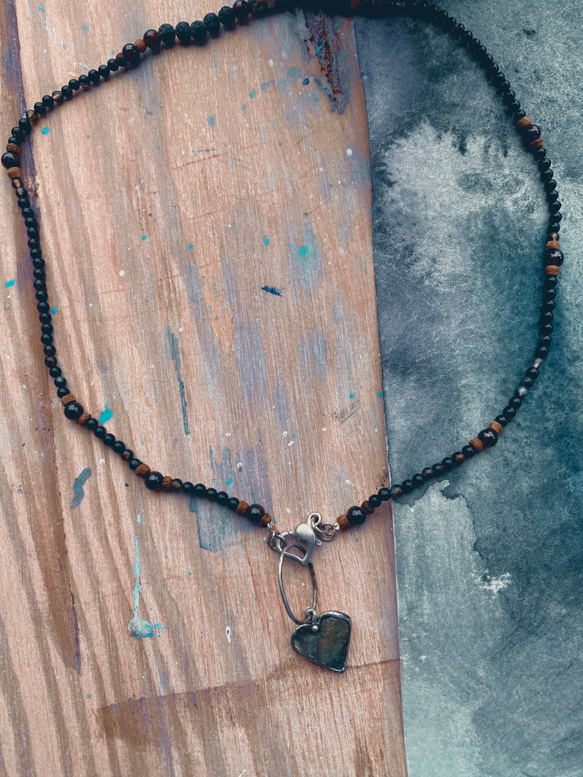 ꩜ volua ꩜ mother of pearl heart pendant with heart clasp & minerals