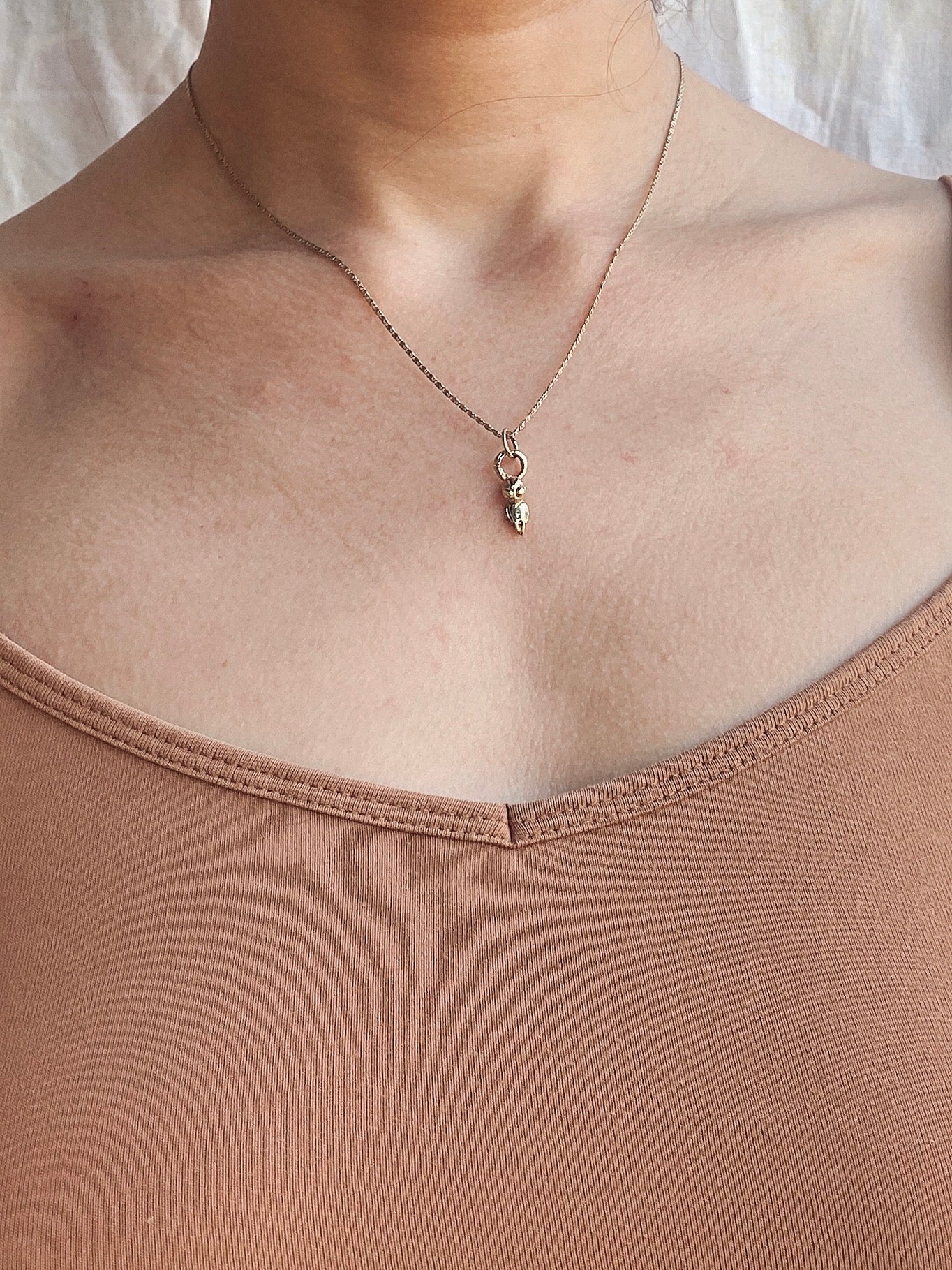 solid 14k gold alien pendant // 'mini grayleon'