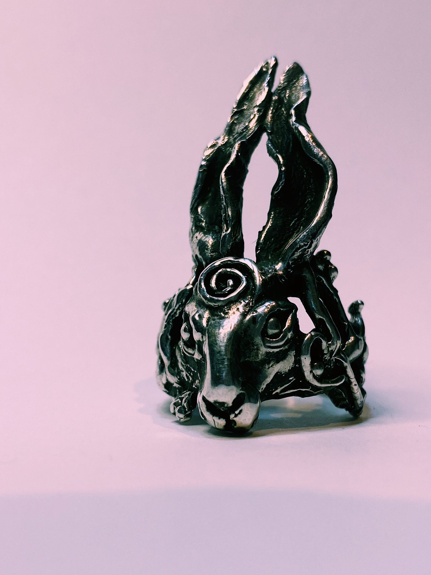 hare ring // 'whisperer'