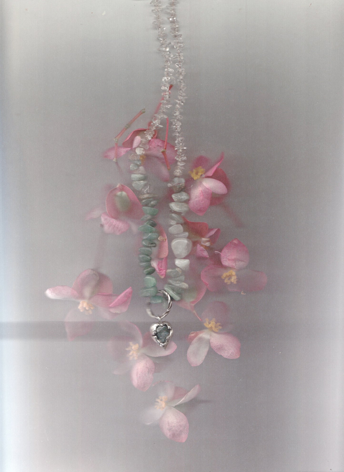 ꩜ volua ꩜ moss agate rainfall heart on gemstone gradient strand.
