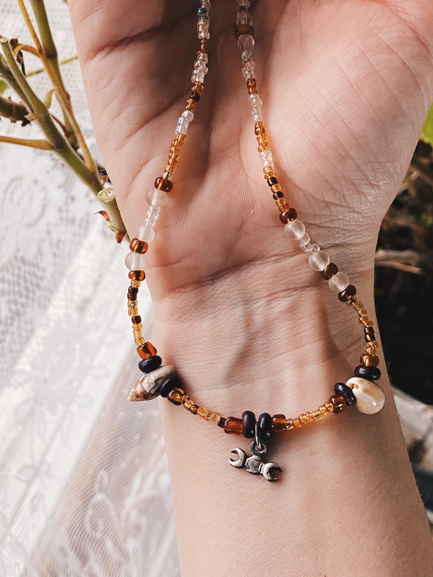 wood & shell beaded mini goddess