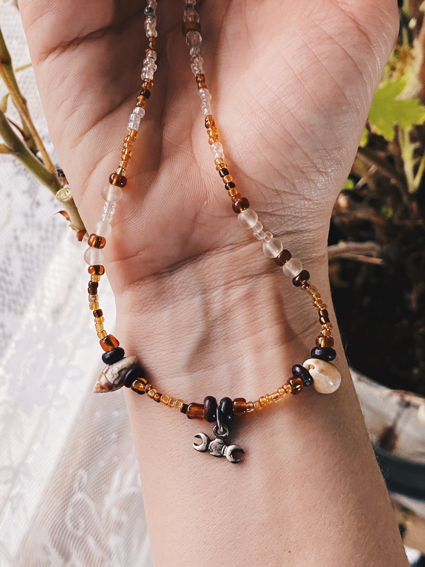 wood & shell beaded mini goddess