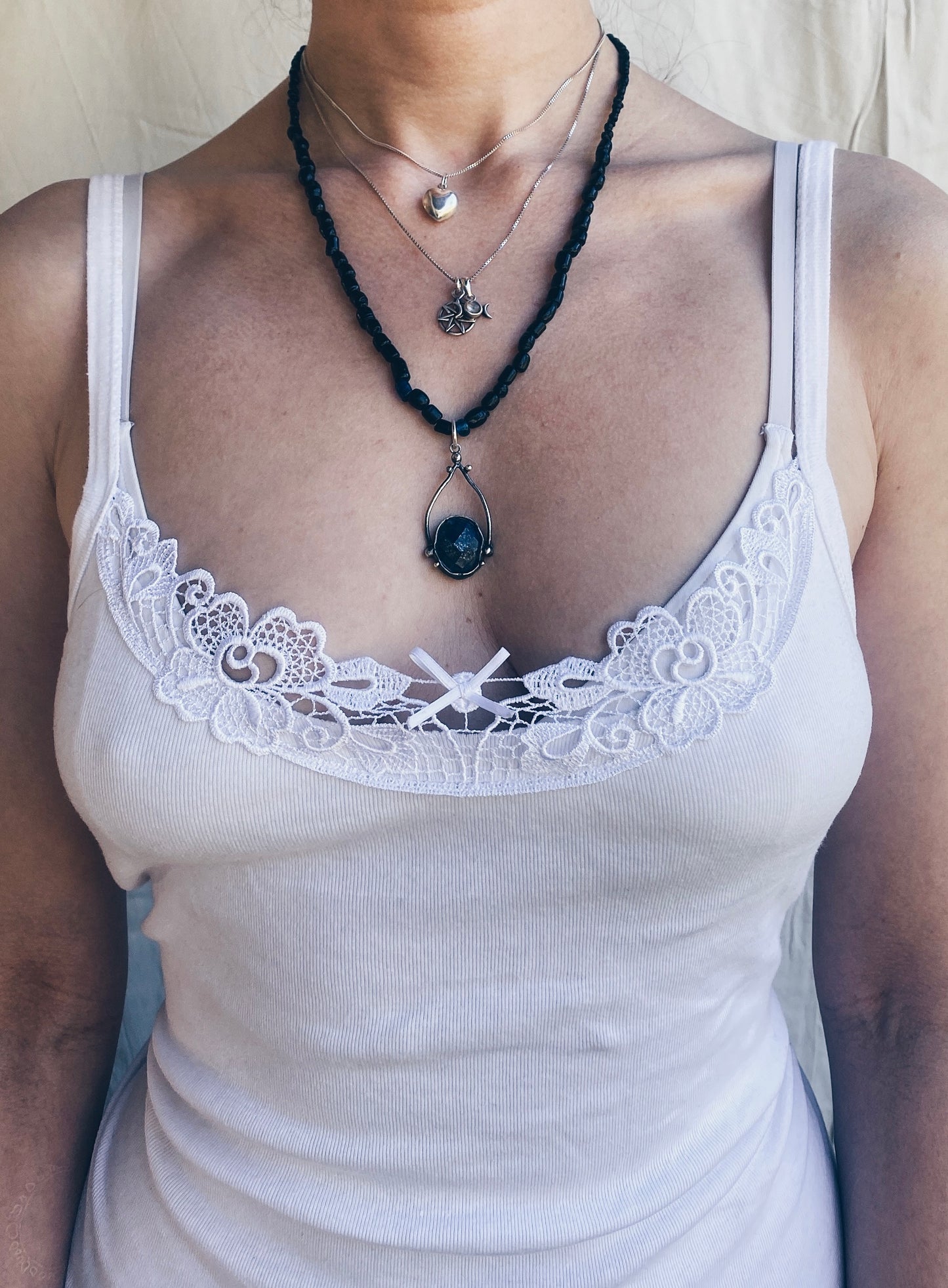 ꩜ volua ꩜ teardrop set lapis lazuli gold flecks & mineral beaded necklace