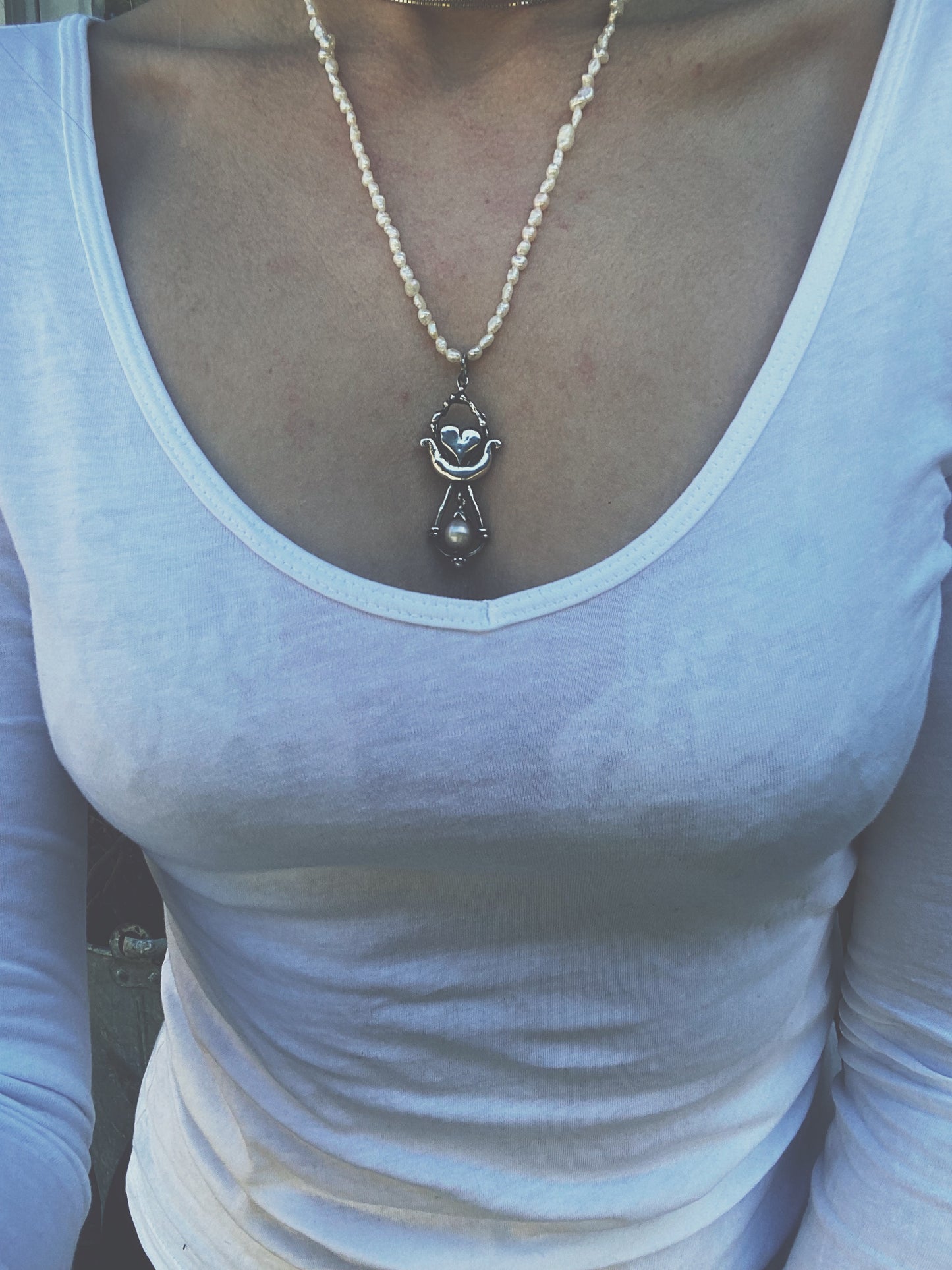 protected pearl pendant // syren’s heart