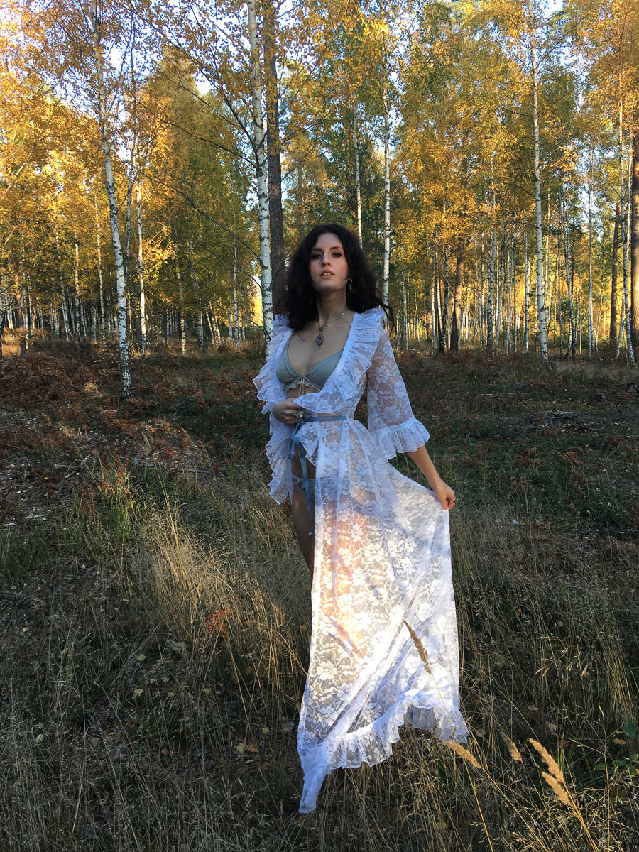 lace robe // hammer gown