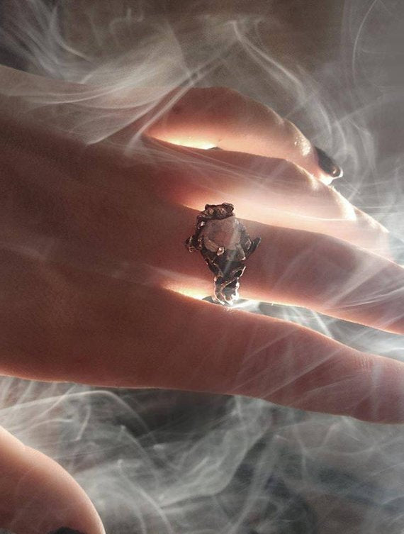 forest woodland silver ring // tjärn // raw quartz