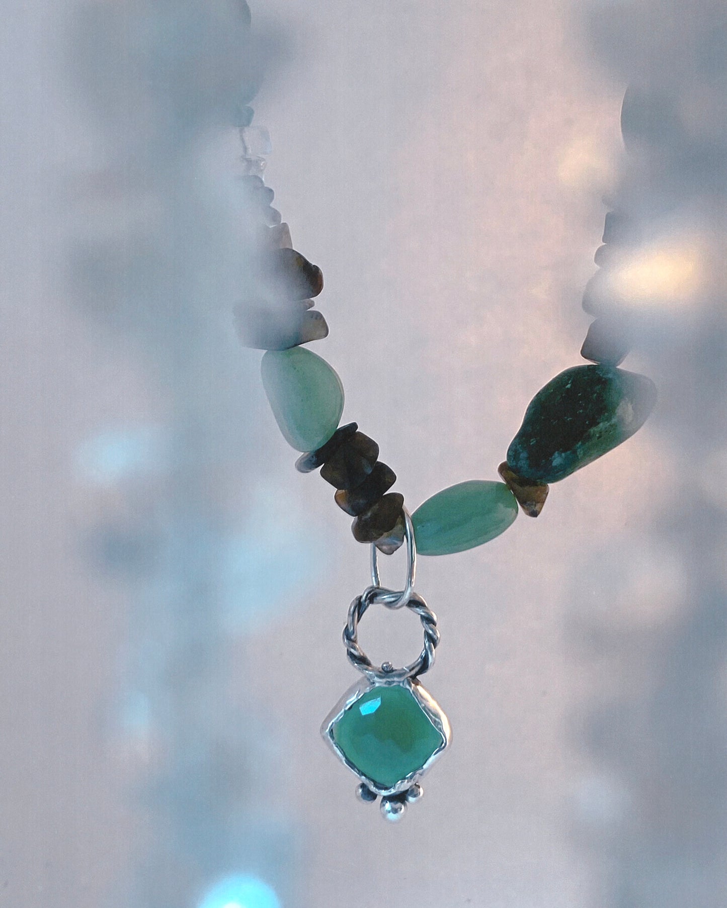 ꩜ volua ꩜ rocky facet onyx green goddess – silver handmade green onyx goddess necklace, artisan symbolic jewellery, one of a kind heirloom talisman