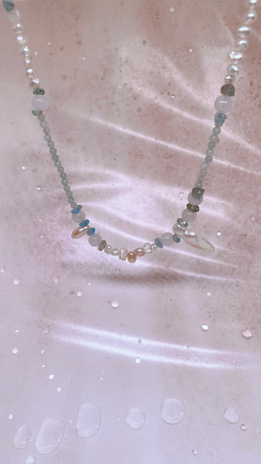 sea foam // pearly dainty semi precious stone and pearl strand