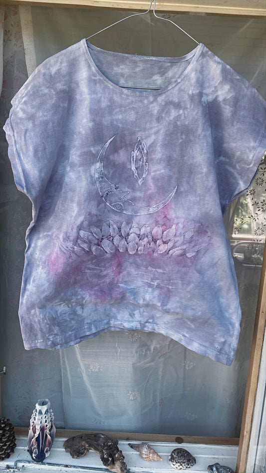 padma lune tee