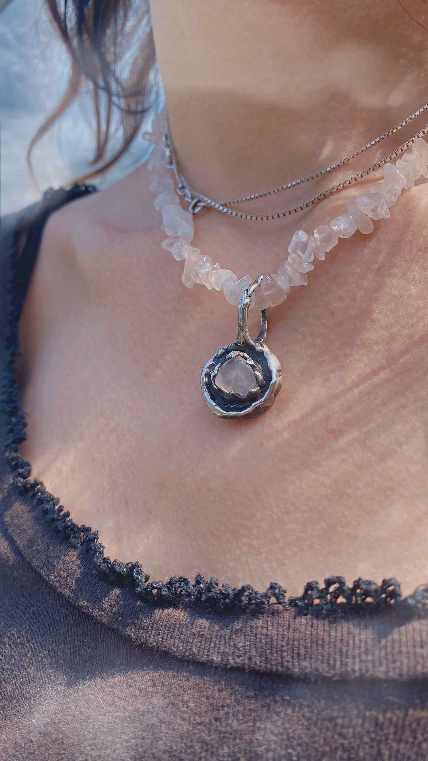 ꩜ volua ꩜ rose medallion