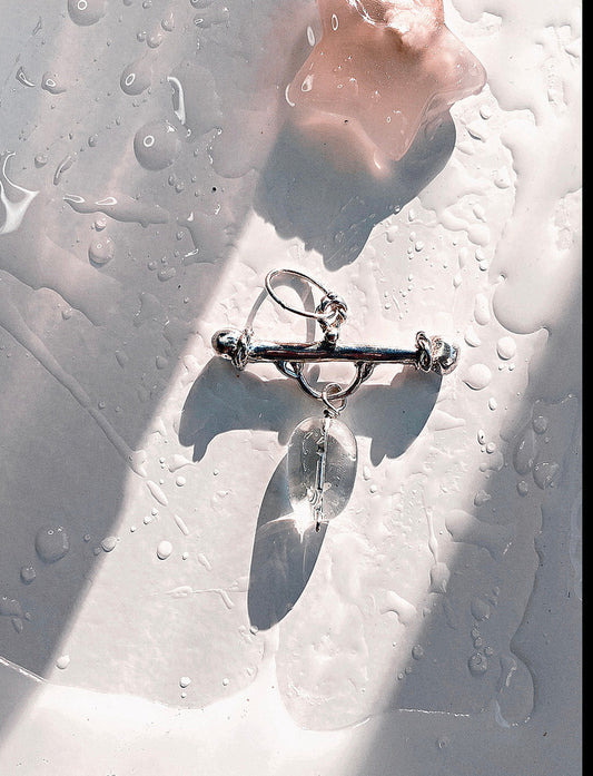 ᠅ sunken city ᠅ balance bar with crystal icicle bead