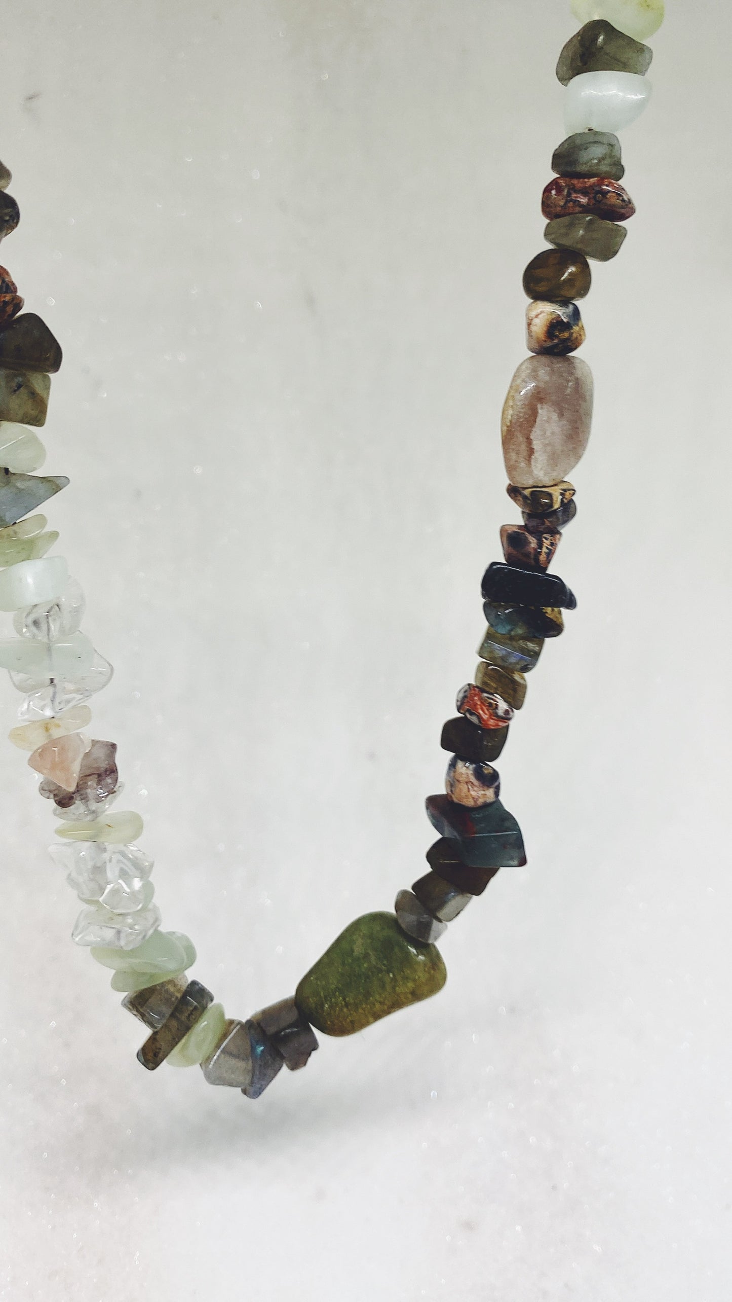 night glints, lichen shapes // textured semi precious stone strand