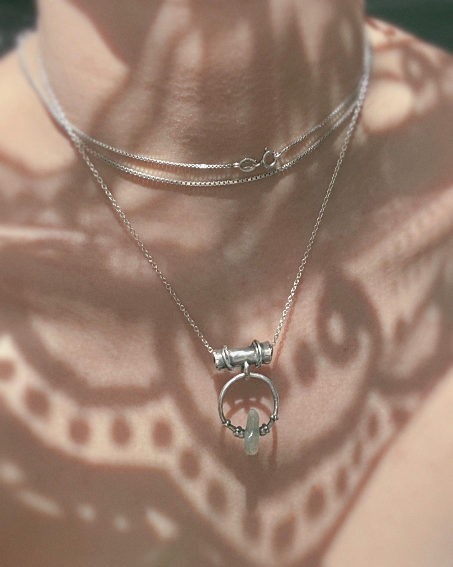 knots, droplets and jade silver pendant {door nox}