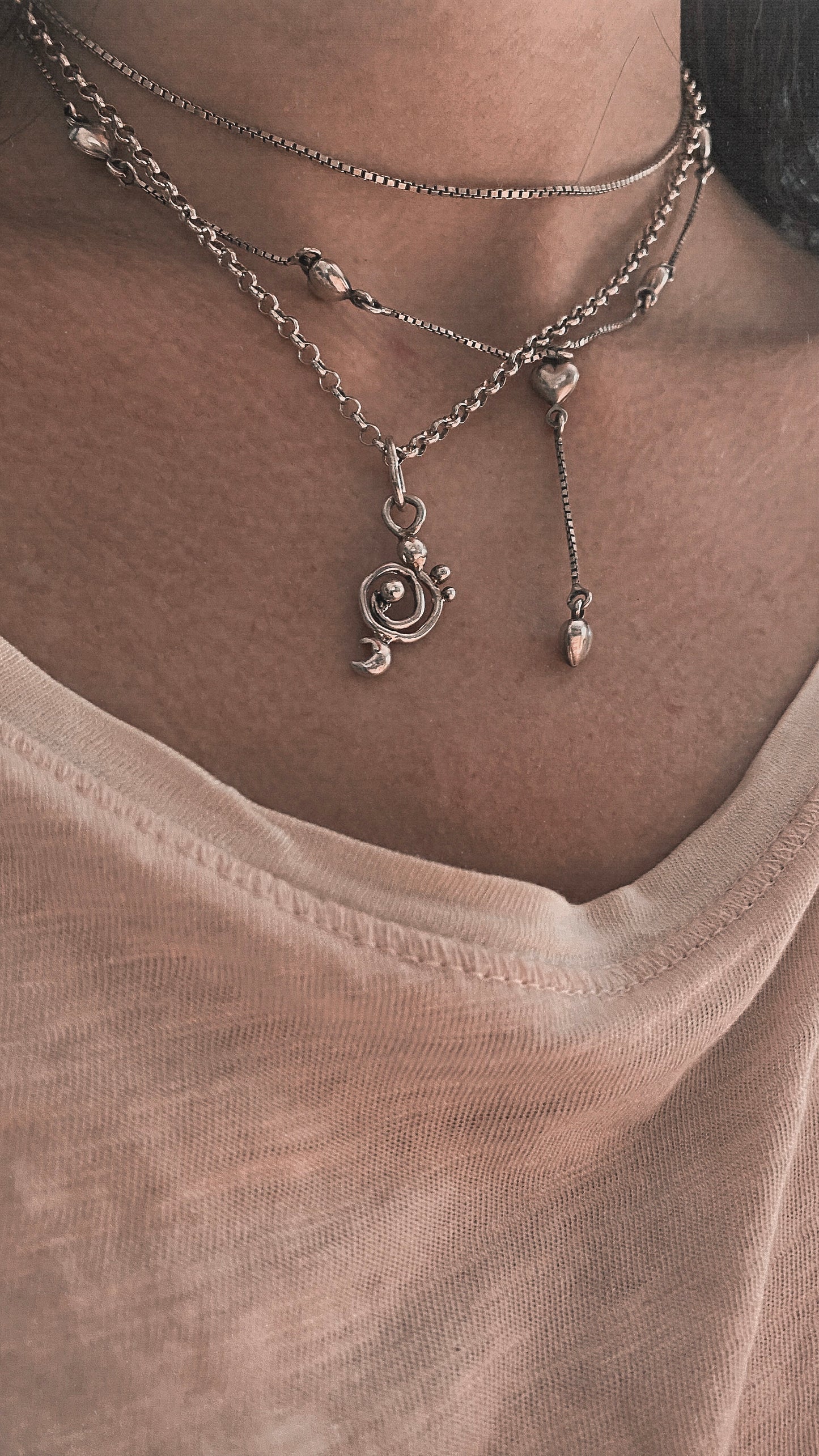 mini droplet clef spiral on chunky pearl & mineral strand 𓅪 corvina 𓅪 – handmade statement necklace with recycled materials, pearls, ethical gemstones, one-of-a-kind artisan gift