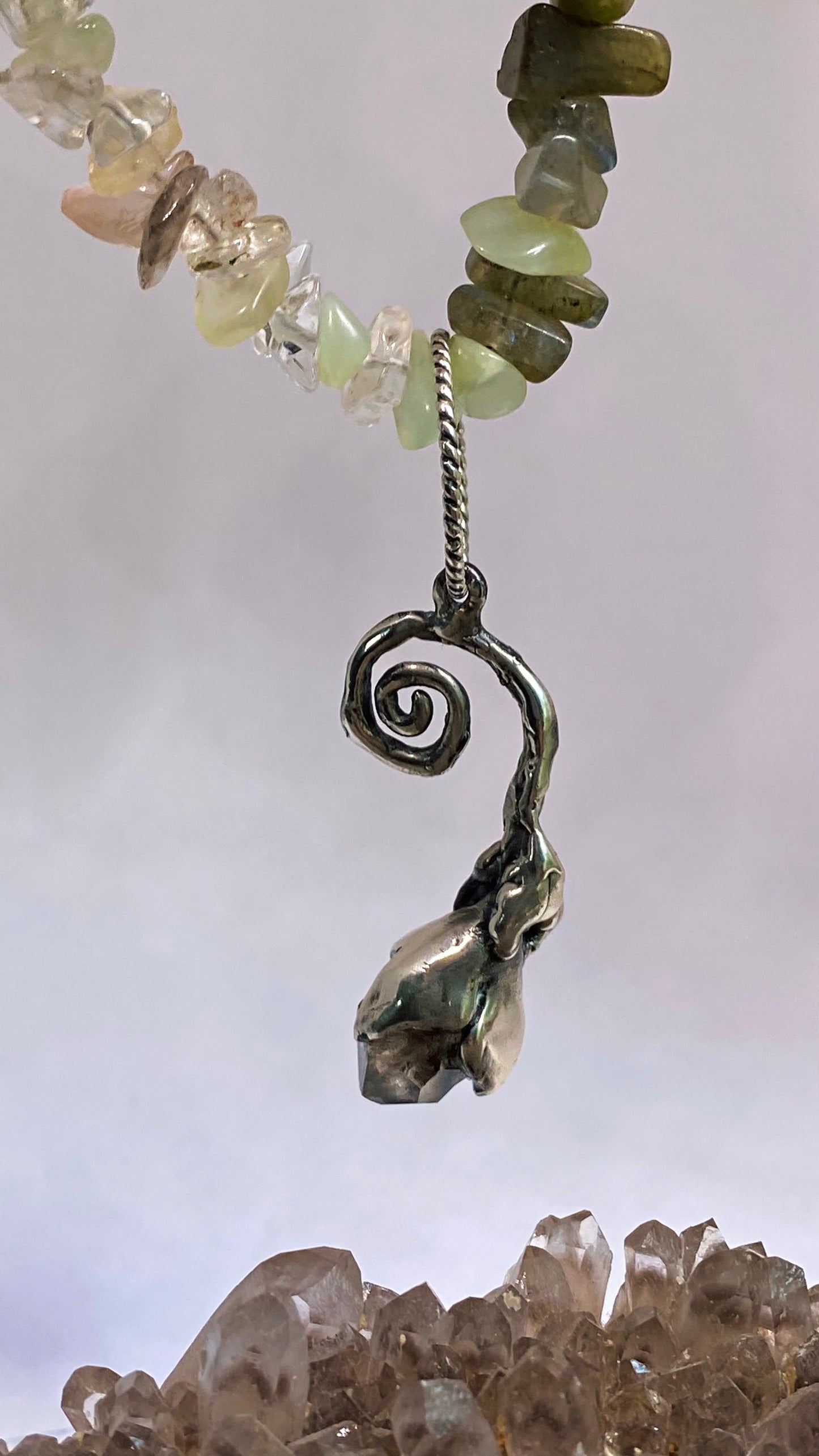 ꩜ volua ꩜ spiral smoke lanterna