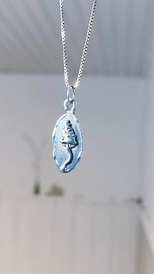 long shroom I // silver coin one of a kind medallion