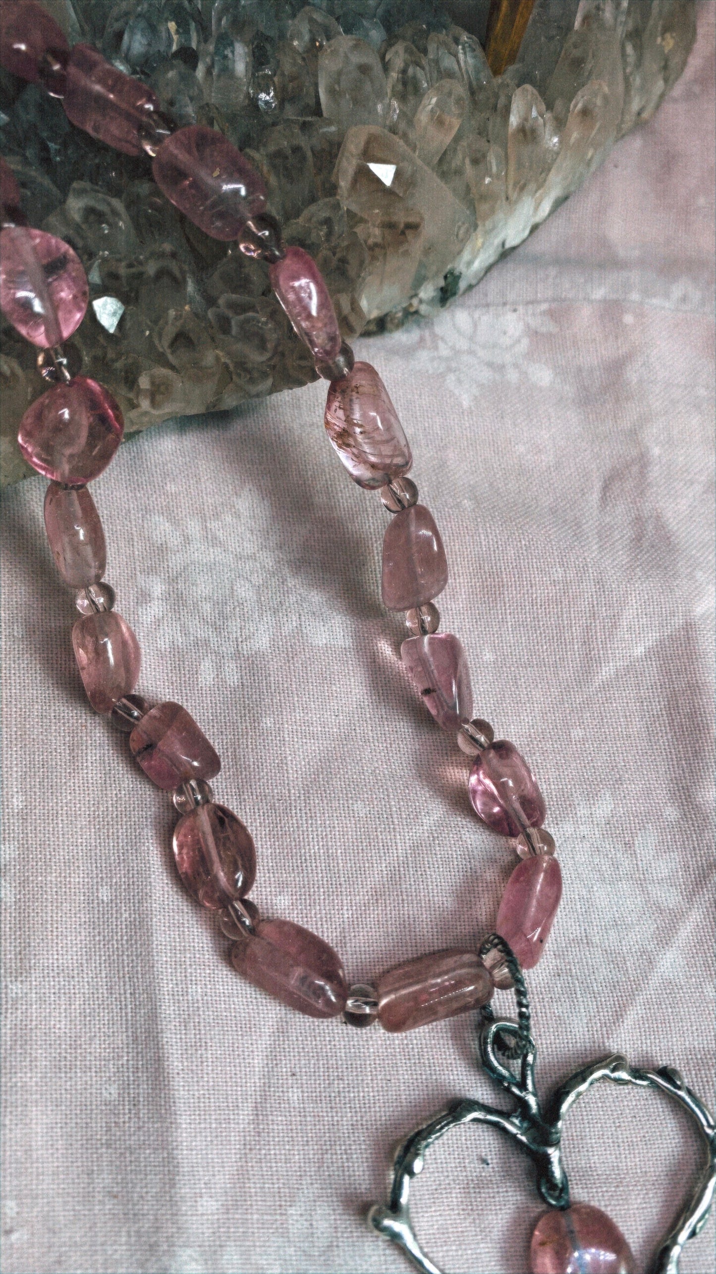 ꩜ volua ꩜ tourmaline heart drops