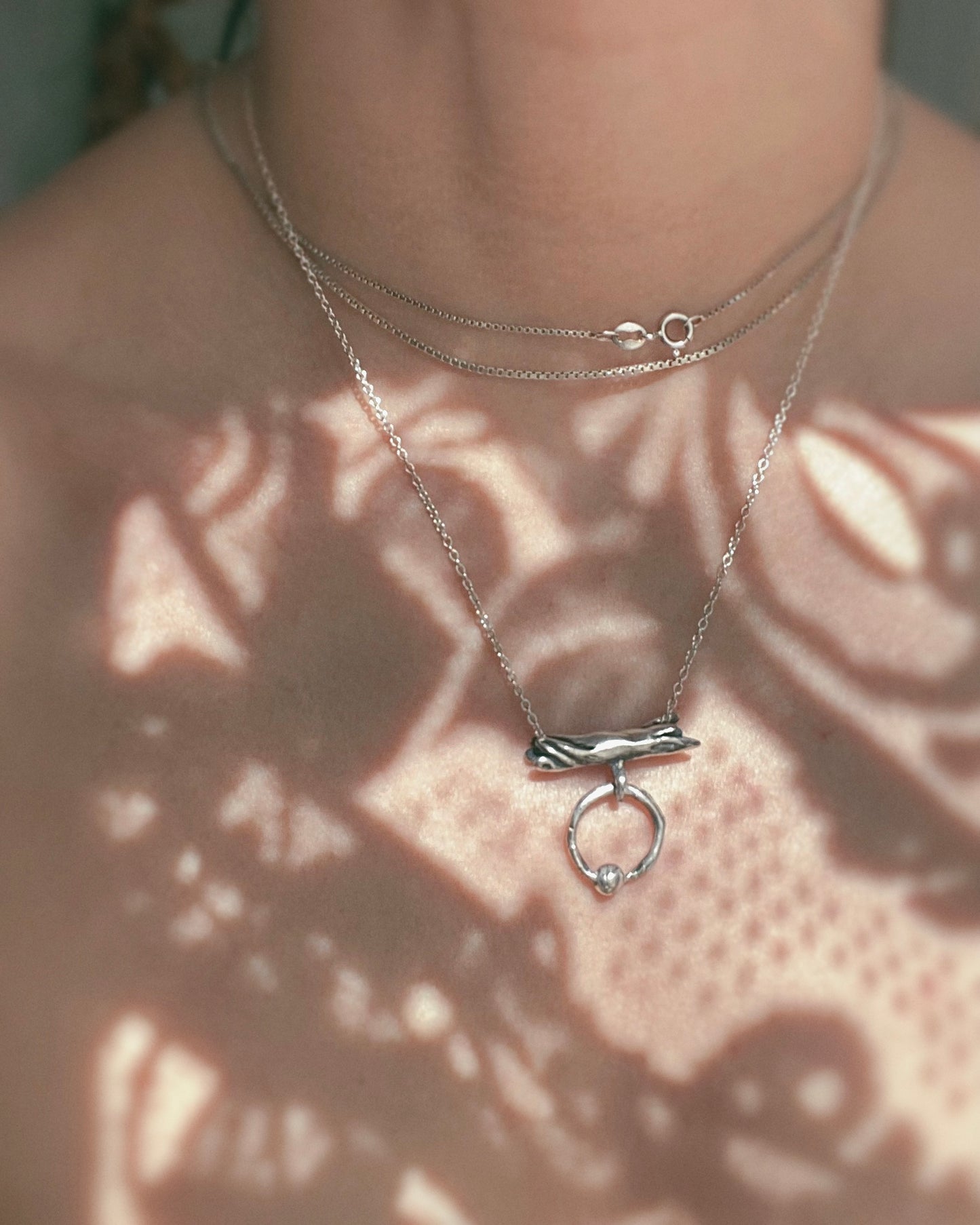 bough and ring silver pendant {door nox}