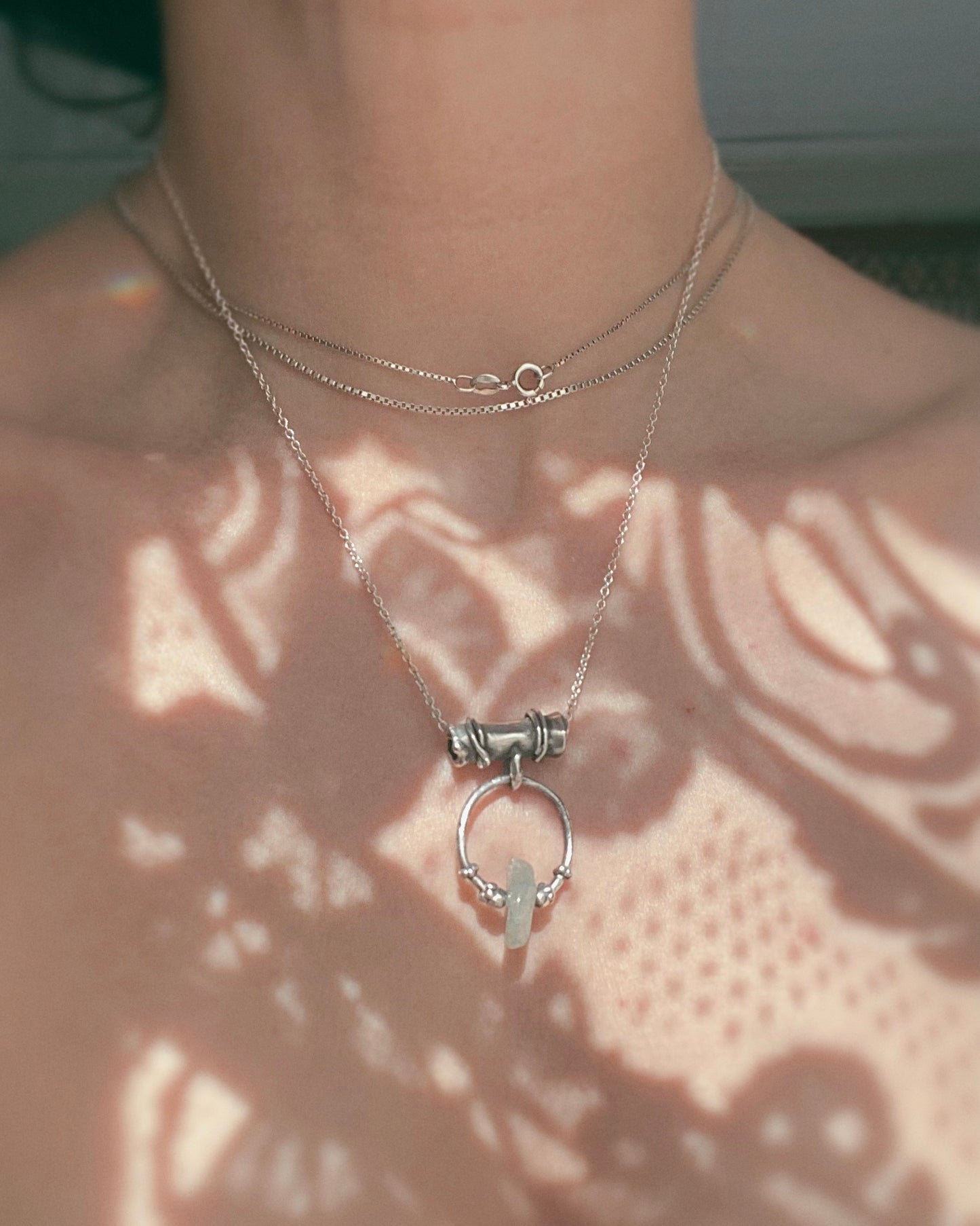knots, droplets and jade silver pendant {door nox}