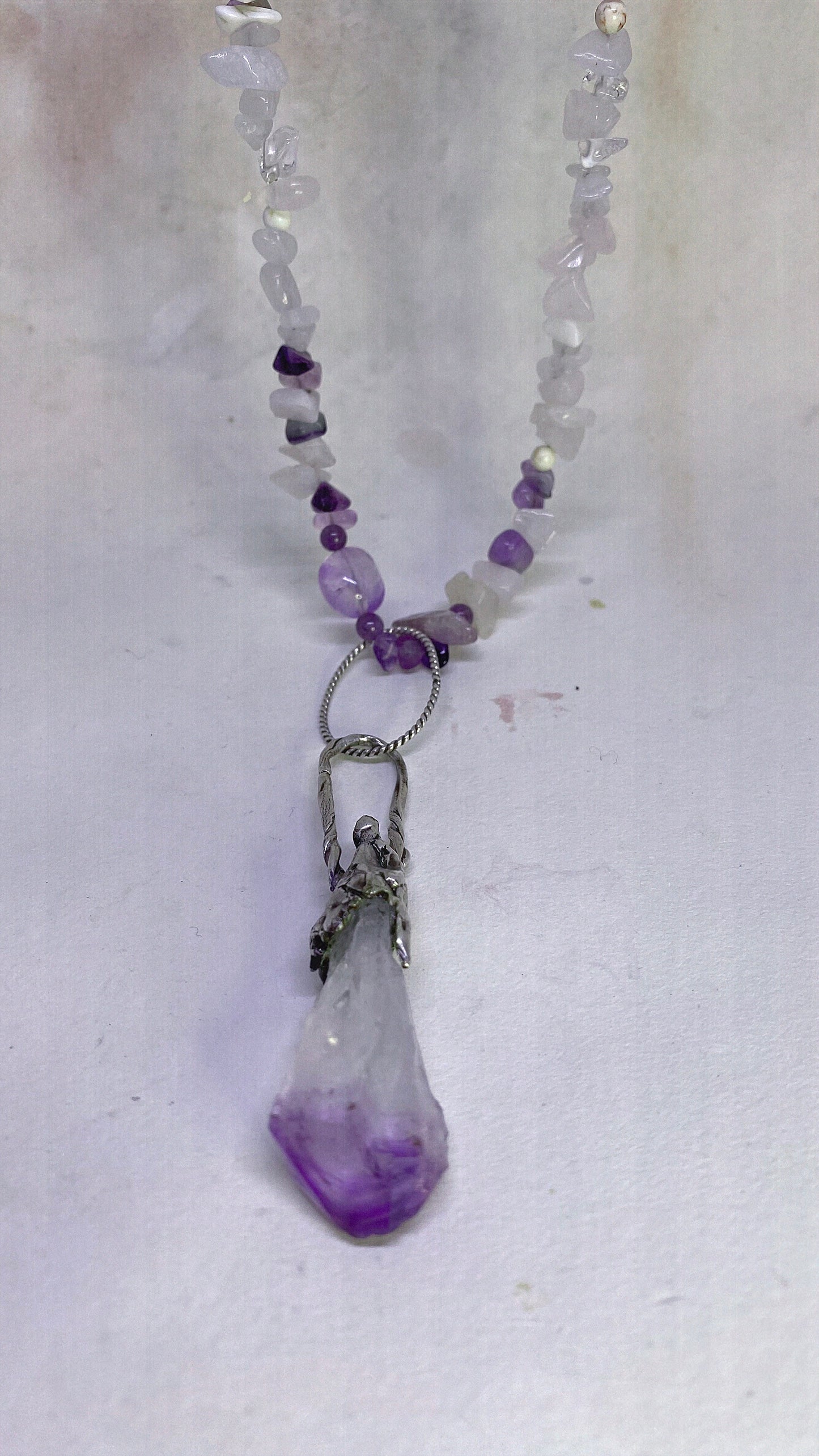 ꩜ volua ꩜ drippy amethyst point cap pendant on chunky gradient mineral strand