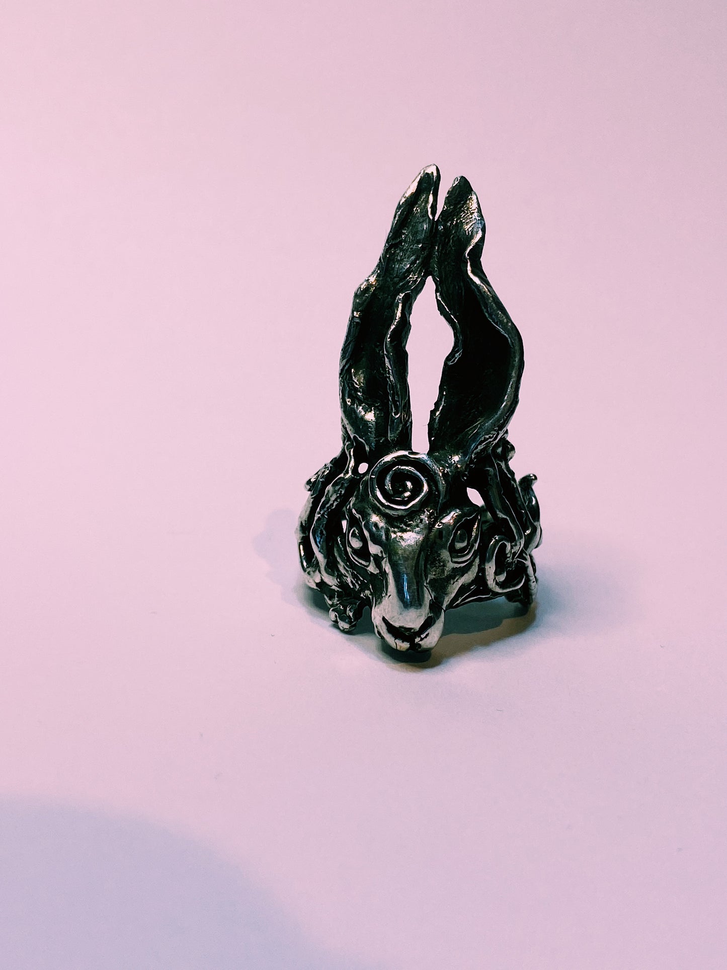 hare ring // 'whisperer'