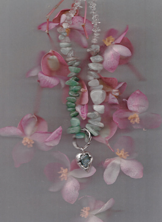 ꩜ volua ꩜ moss agate rainfall heart on gemstone gradient strand.
