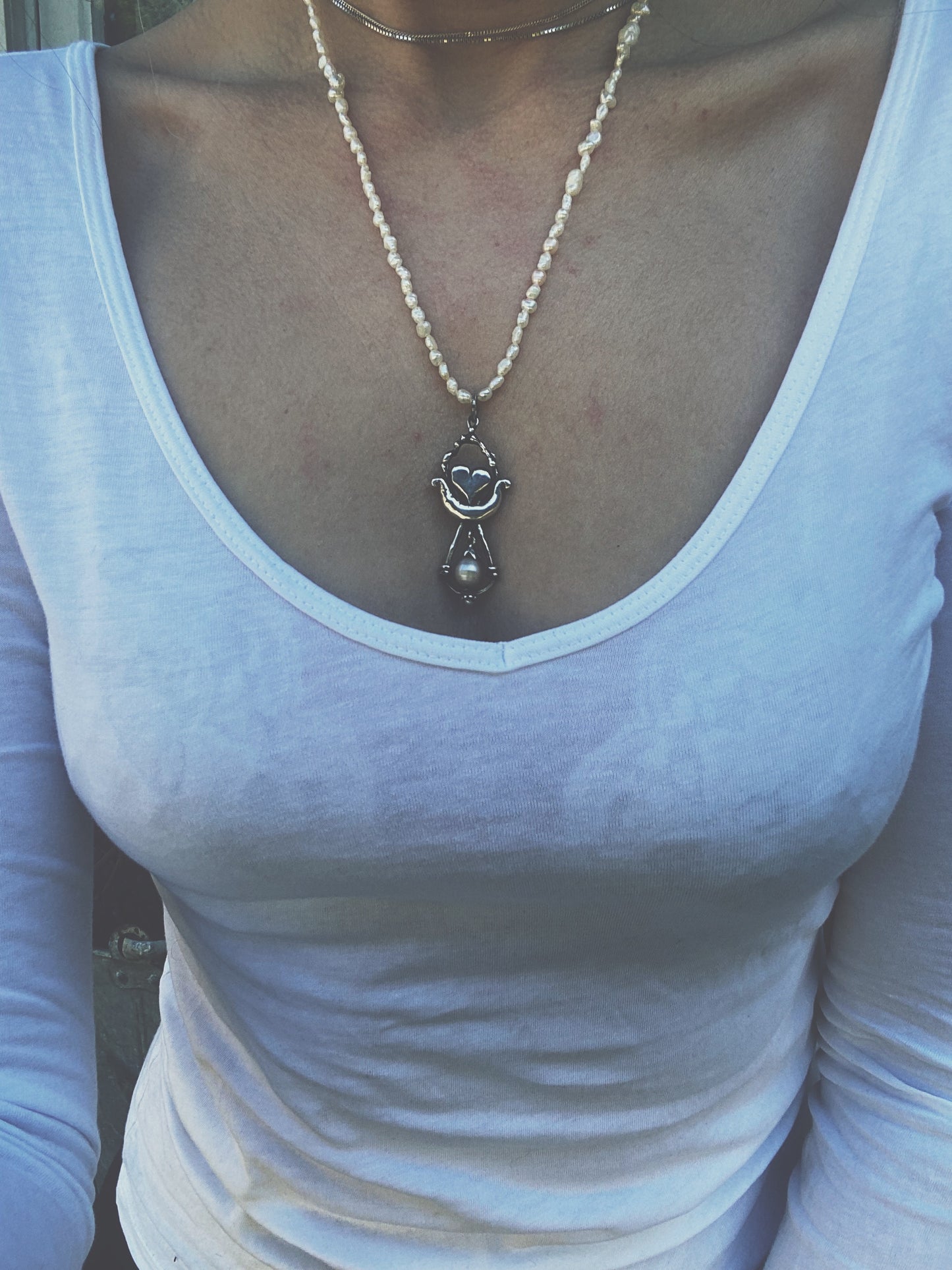 protected pearl pendant // syren’s heart