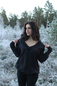 slouchy v-neck sweater // nebula