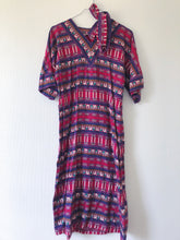 Load image into Gallery viewer, vtg v-neck belted midi dress with dromedary pattern