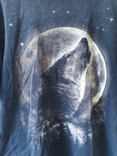 Load image into Gallery viewer, vtg wolf tee IV