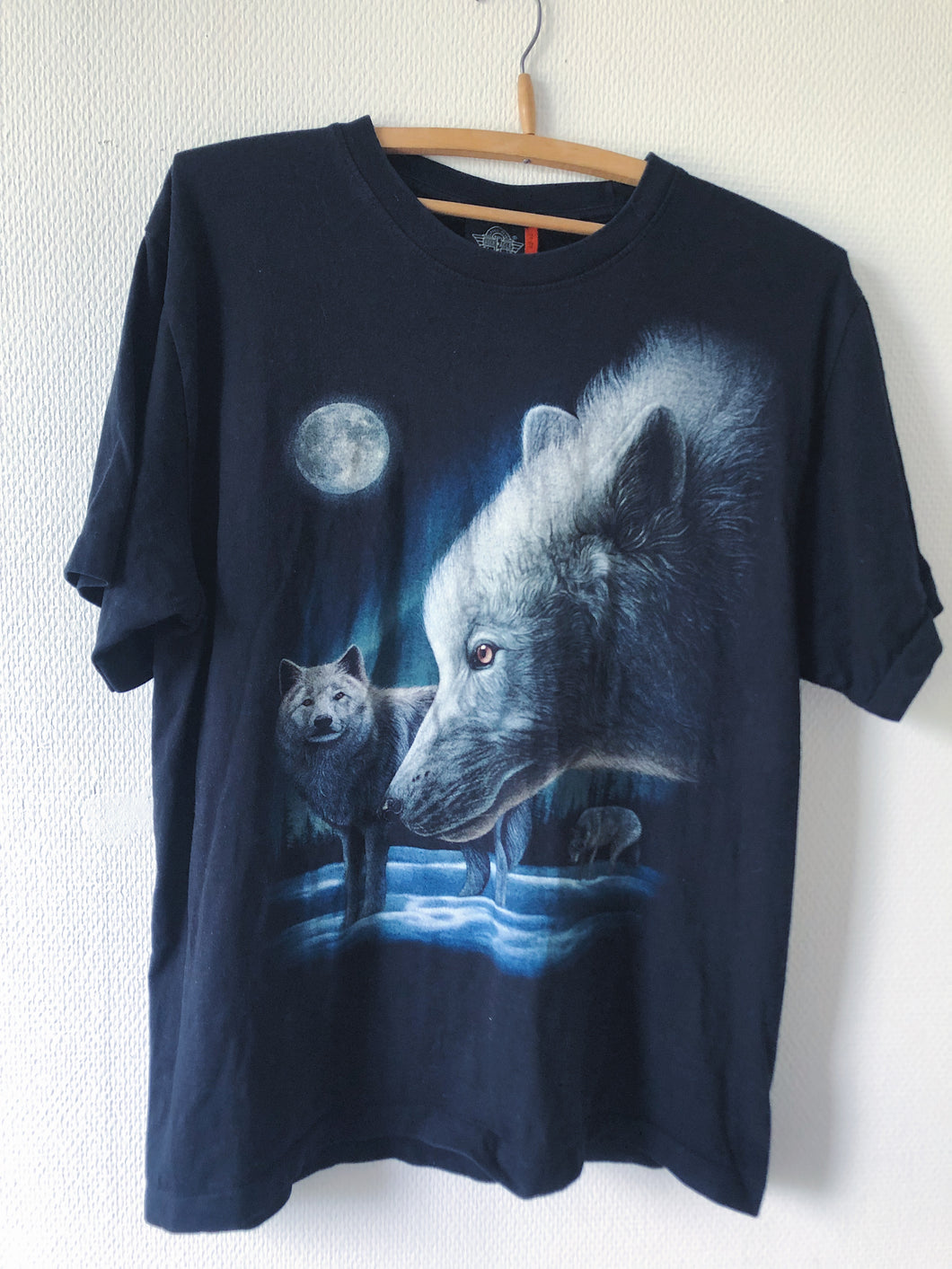 vtg wolf tee XX