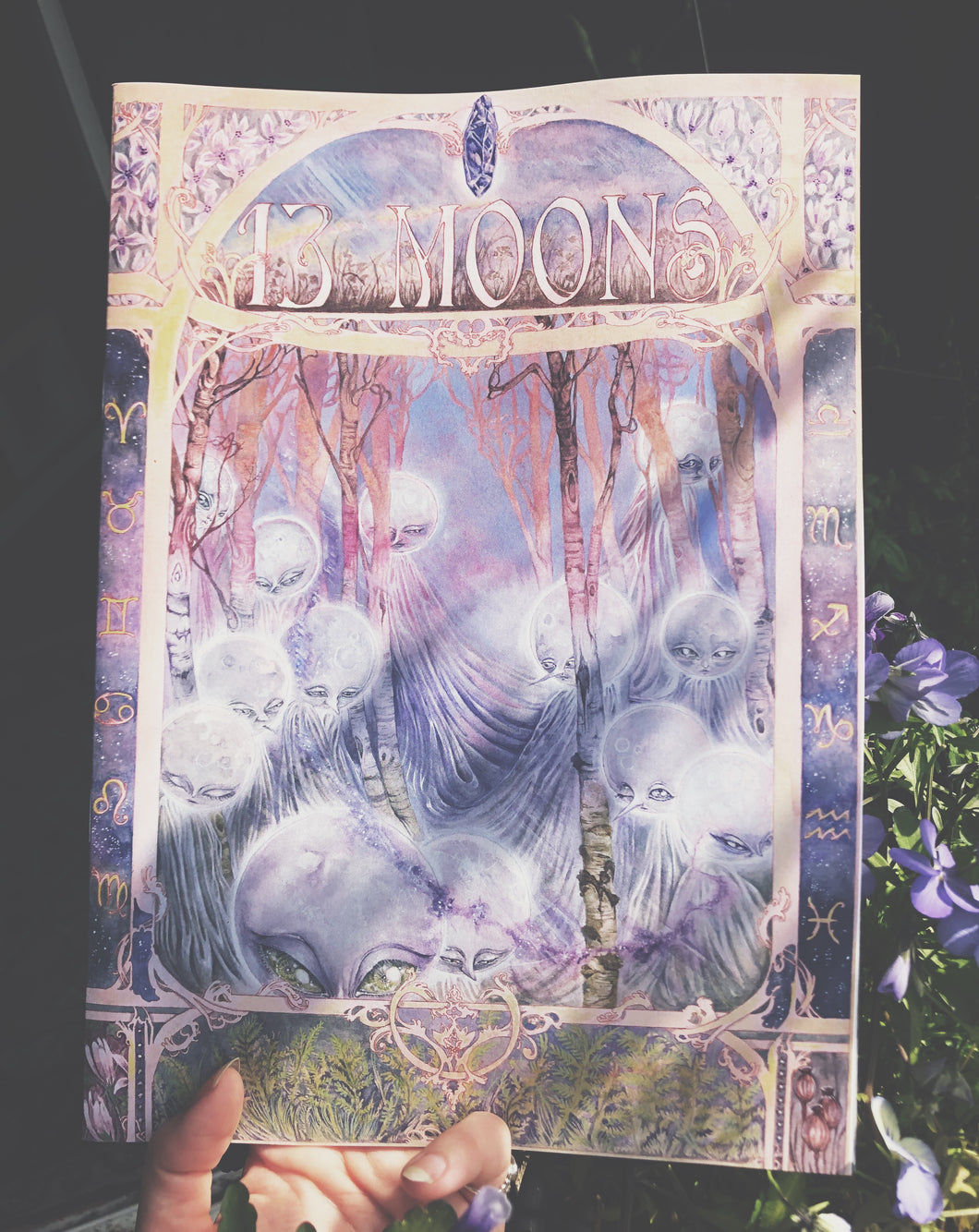 13 Moons // Artbook