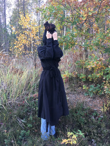 chrysalis II hoodie // black