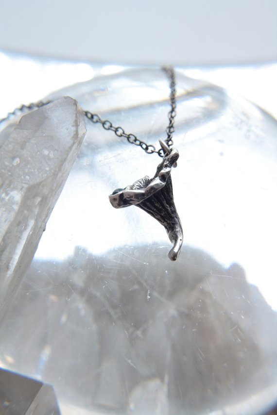 mushroom pendant // 'dewy agarica'